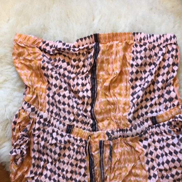 Plus sized strapless jumpsuit - Picture 3 of 6